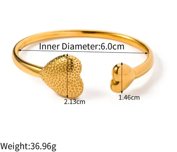 Gold_Heart_Duo_Bracelets_For_Women